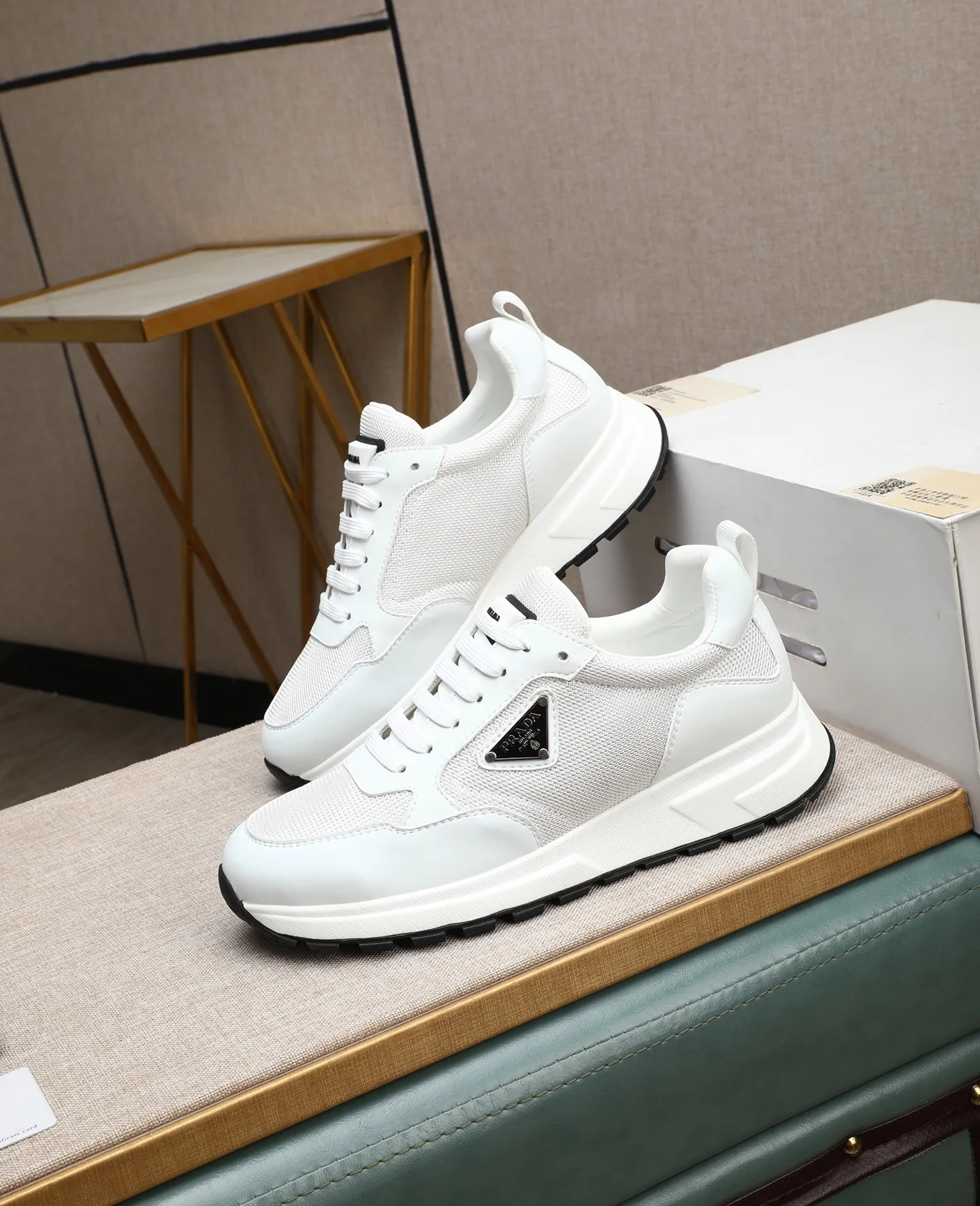 Men's shoes 💰540 🌹🌹[PRADA—Prada] latest model 🙈original replica! 👟👟👟Available here. The workmanship is top-notch. The upper is made from Italy. 🇮🇹Imported first-layer cowhide. ❗️Breathable cowhide lining@Suitable for travel. The original version has an enlarged engraved sole, making it suitable for all kinds of travels, showing low-key luxury. Let quality speak for itself. Color: Size: 38-44